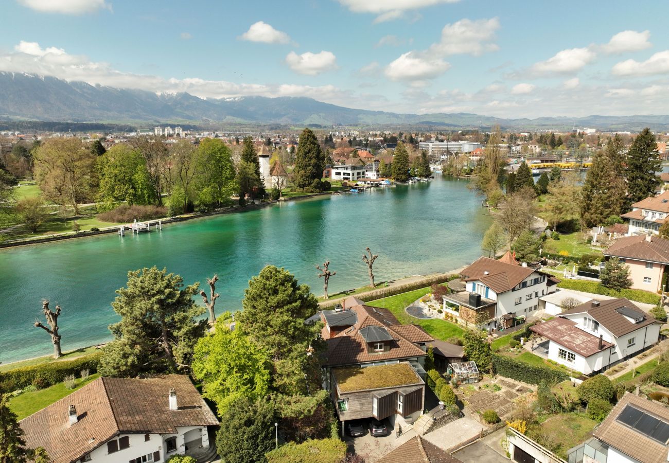 Apartment in Hünibach - Bijou Holzmätteli direkt am Thunersee mit Sauna