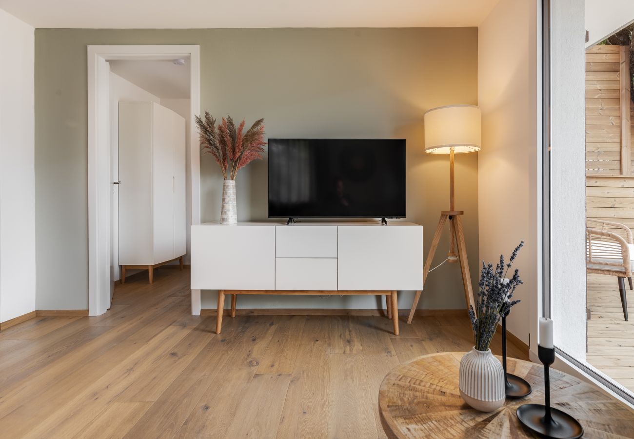 Ferienwohnung in Leissigen - Bijou Lake Side Terrace